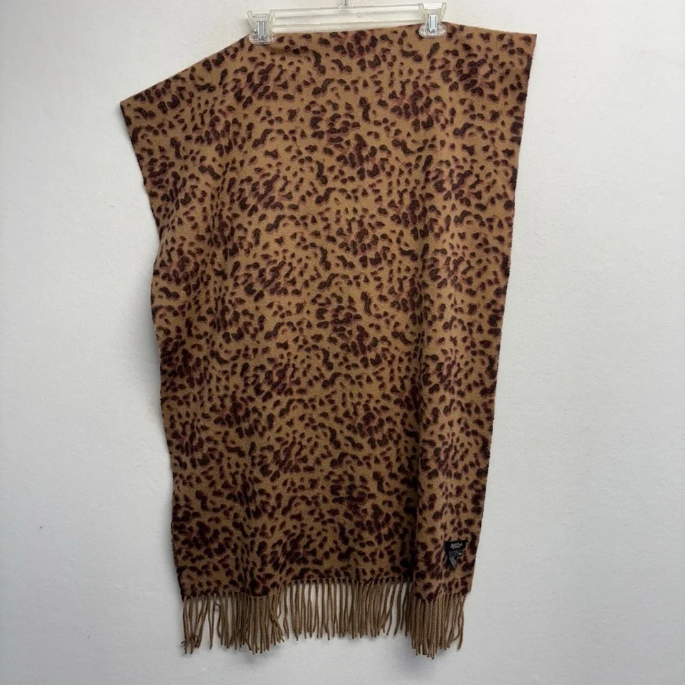 Peck & Peck Collection 100% Wool Blanket Scarf Leopard Tan‎ Brown